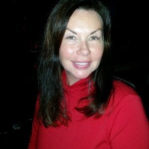 Meet your Posher, Connie